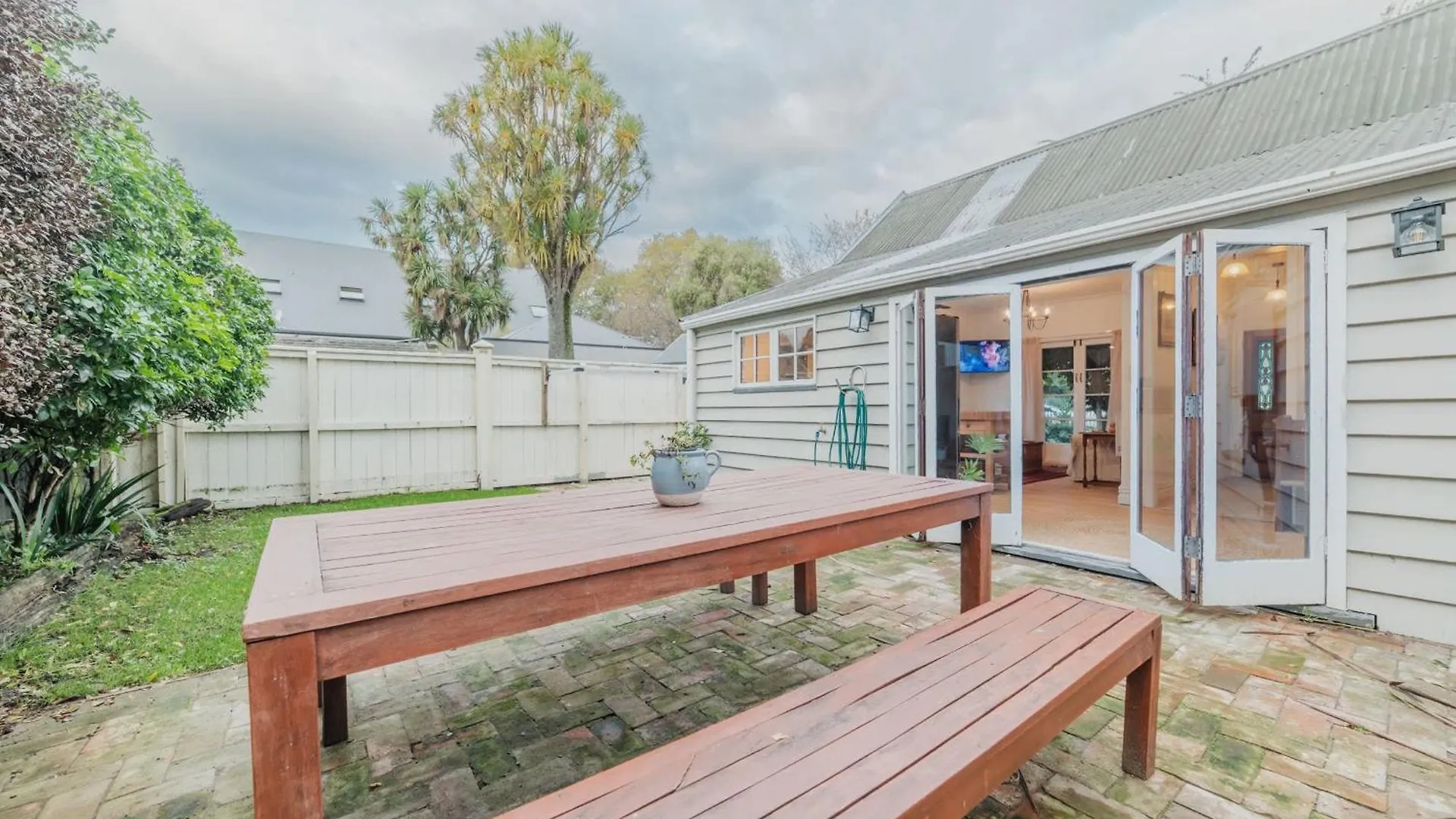 Holiday home Stylish Central Cottage - Modern Heating & Parking Christchurch